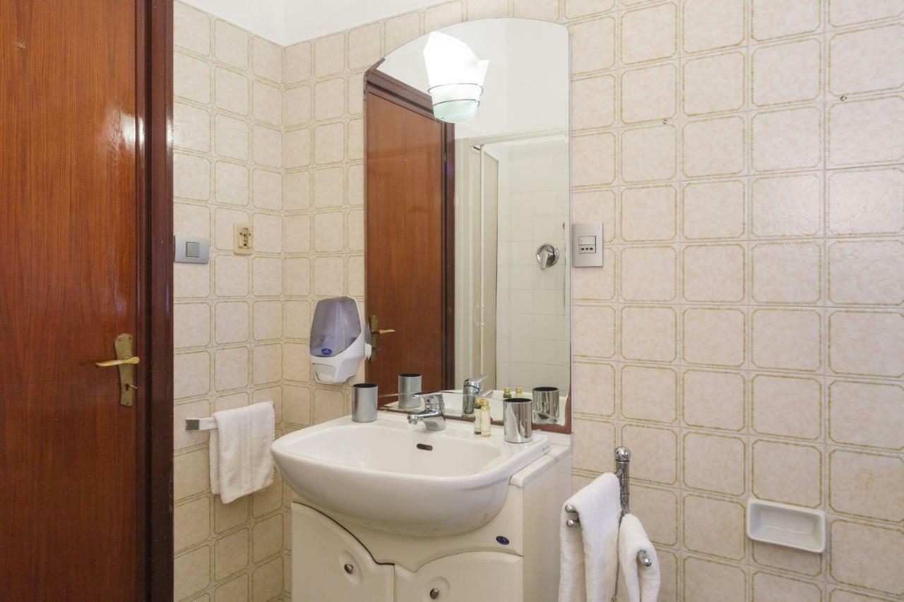 Casa Anna Sea View, Pool, Parking & Wifi Apartment Rapallo Exterior photo